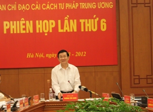 Участие президента Чыонг Тан Шанга в 6-м заседании ЦК по правовым реформам